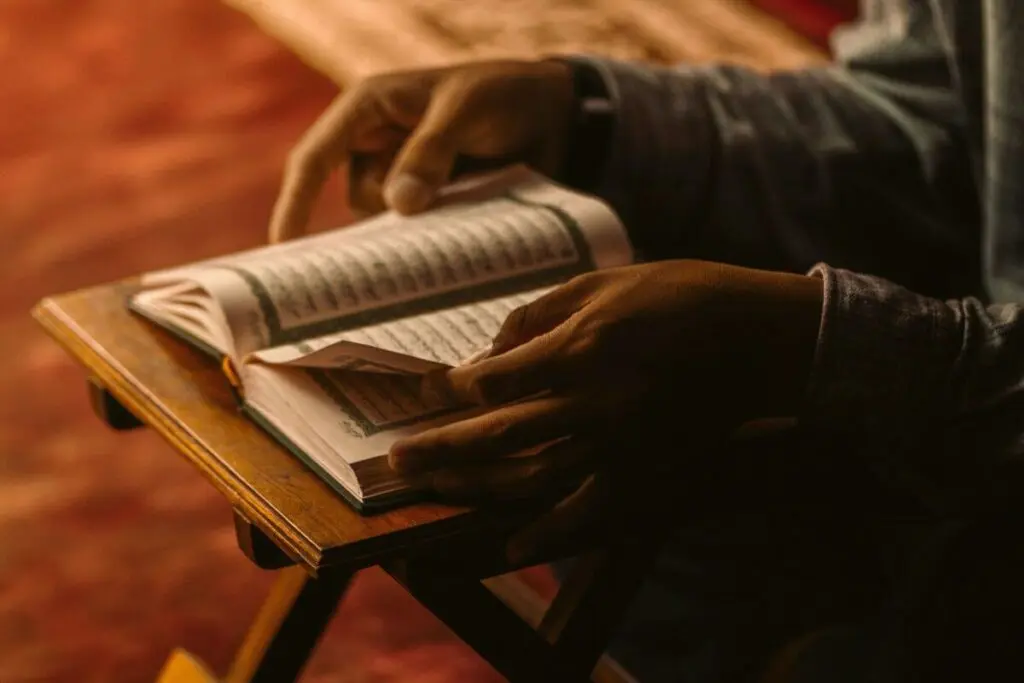 The Benefits, Virtues, and Rewards of Memorizing the Quran